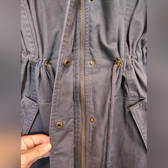 Torrid Women's Gray Embelished Twill Parka with Faux Fur Trim Hood, Size 2 - Picture 6 of 11